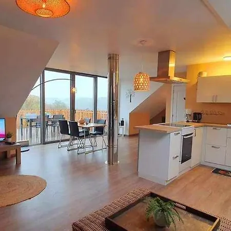 La Maison Du Sabotier * Custinne